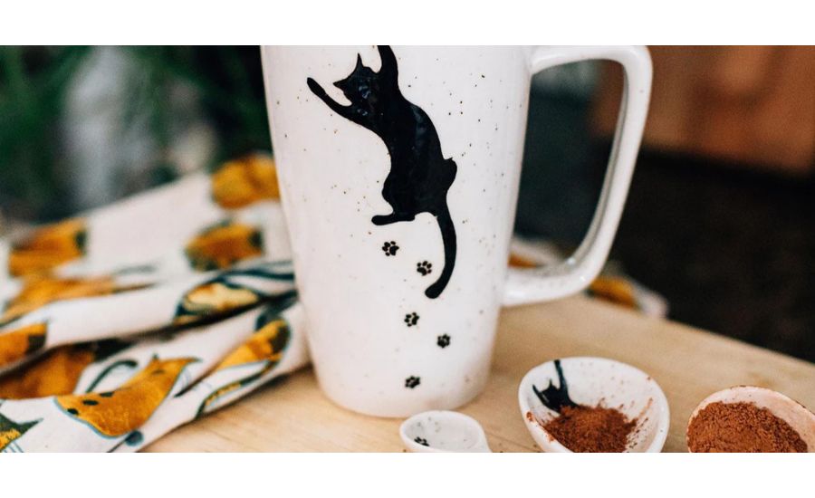 What Makes the Cat Print Mug 1000358848 Special?